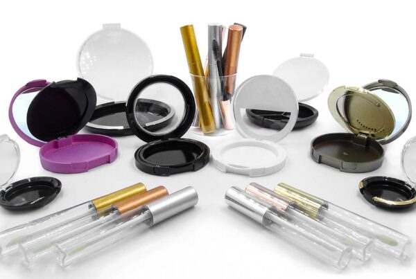 Confezioni per cosmetici | Realizziamo packaging di prima qualità per il confezionamento di cosmetici, utilizzando solo materiali sicuri.
